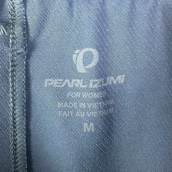 Pearl Izumi Athletic Scape Shorts Women's Medium & Large Dark Denim Color NEW - Picture 9 of 13